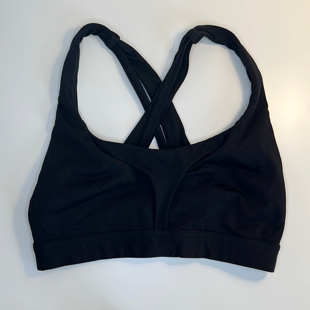 Lululemon Sports Bra Size 6 Black